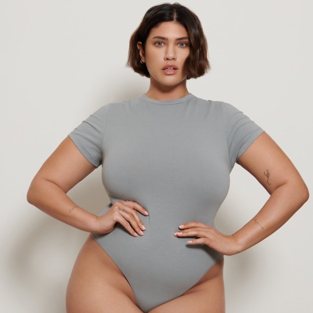 SKIMS cotton jersey bodysuit in pacific - Picture 5 of 6